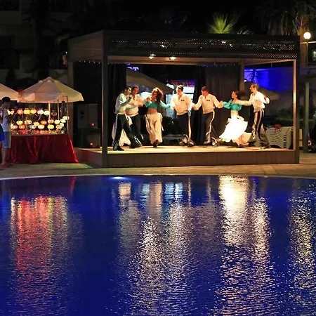 Sun & Apartmanhotel 3*