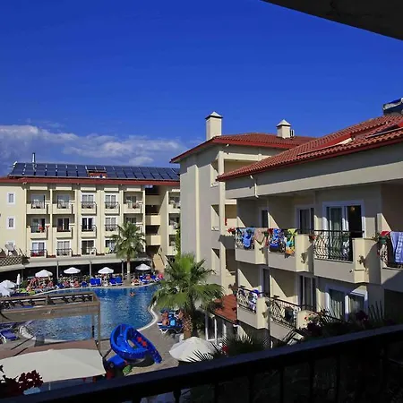 Apartmanhotel Sun & Side