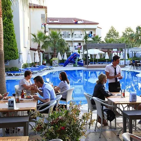 Aparthotel Sun & 3*